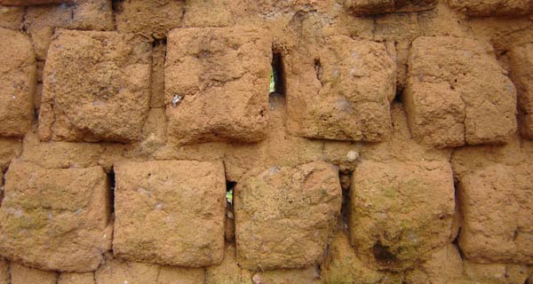Muro de adobe